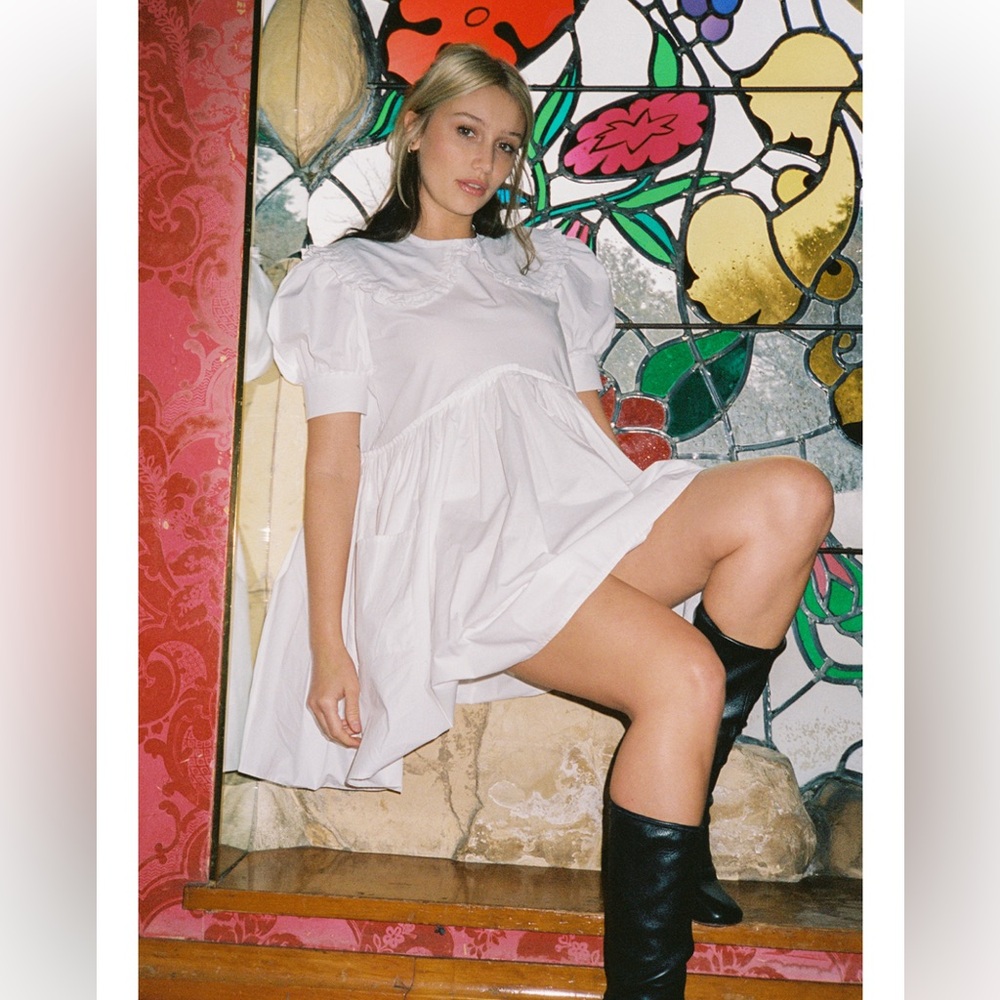 Maison Cléo mère et Fille Babydoll White Puff Sleeve with Collar poplin Dress